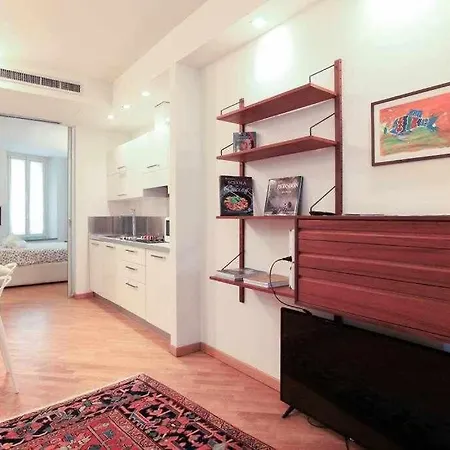Brera Area Lovely Close To Piazza Duomo Διαμέρισμα