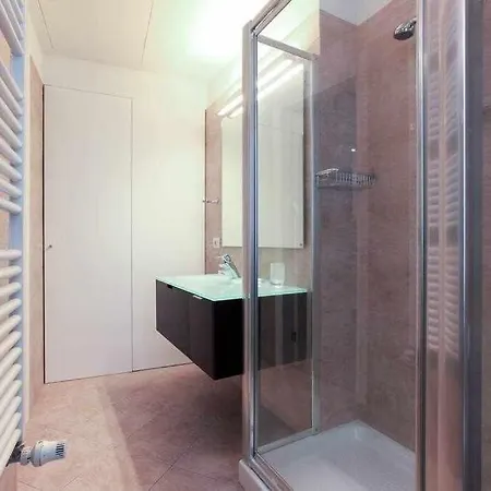 Brera Area Lovely Close To Piazza Duomo Apartment *